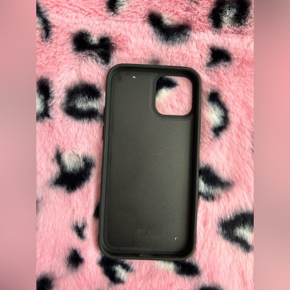 Hello Kitty Halloween Phone Case IPhone 12 - Picture 3 of 3